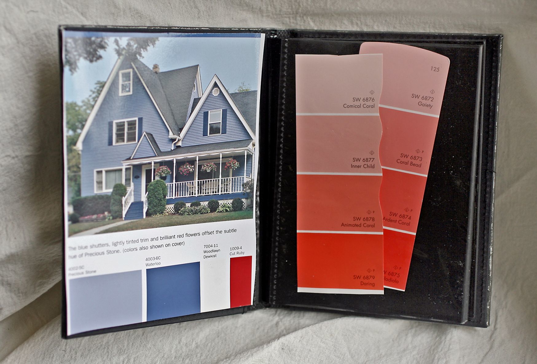 Mini photo album